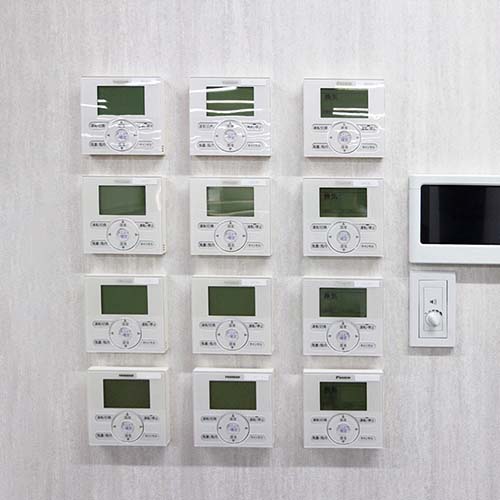 業務用エアコンのリモコン